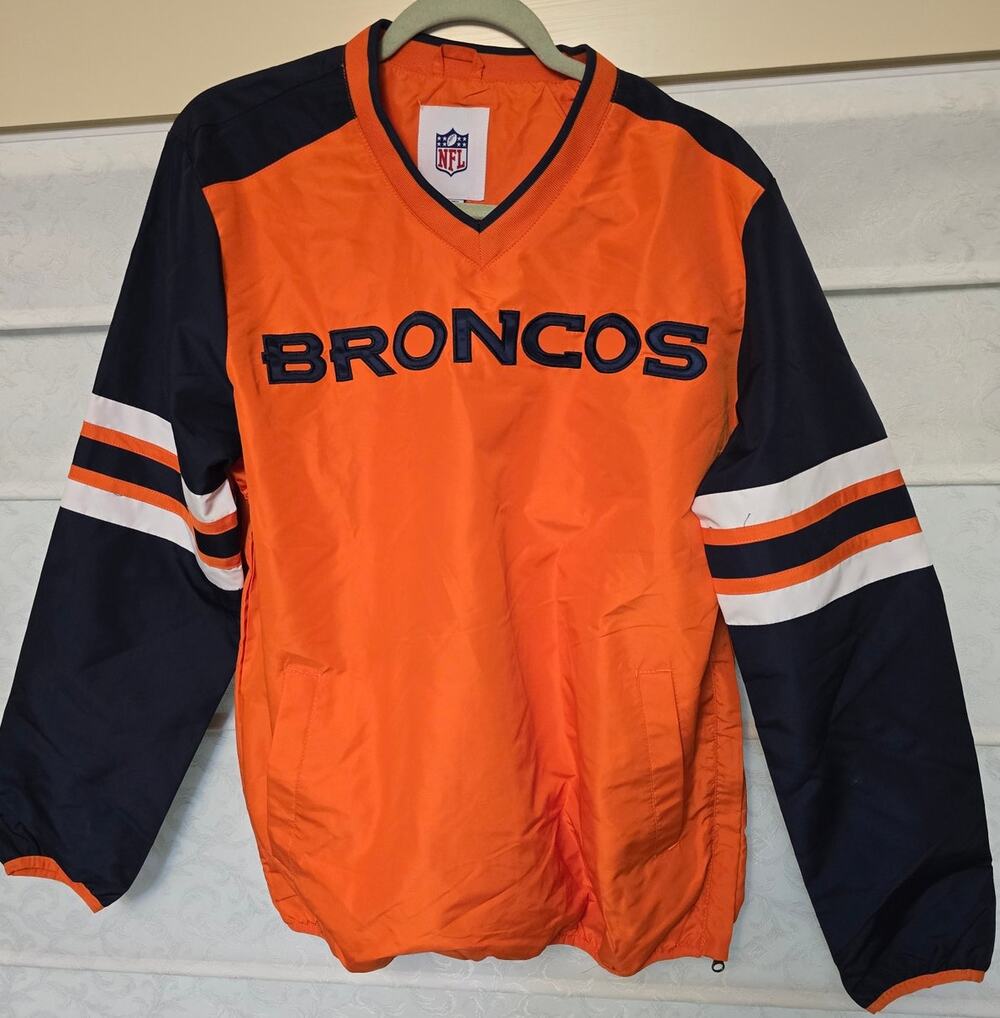 Denver Broncos NFL Team Apparel Men's Small Orange V-Neck Windshirt Pullover NWT